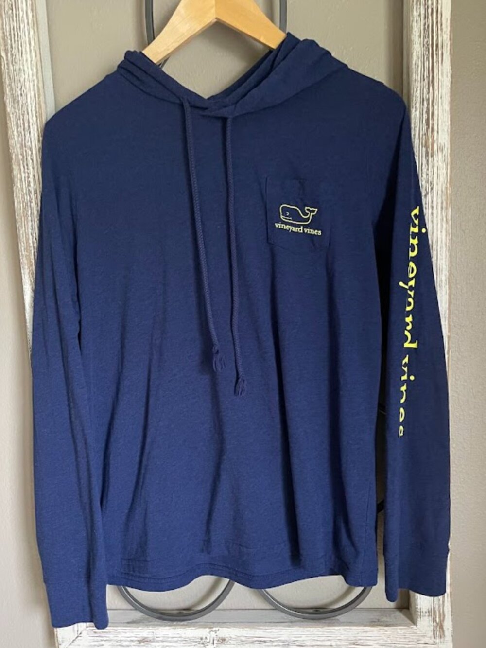 Vineyard Vines women’s Blue Lightweight Hoodie Long Sleeve Pullover Size M